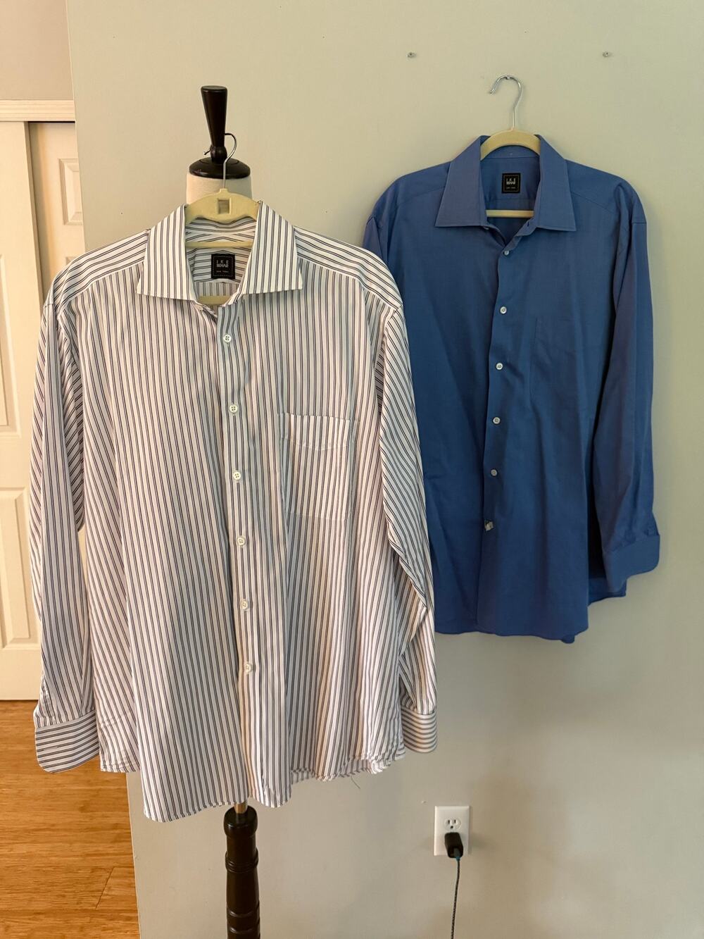 Ike Behar New York Men’s Dress Shirts Lot of 2 Striped Gingham Button 16.5 34